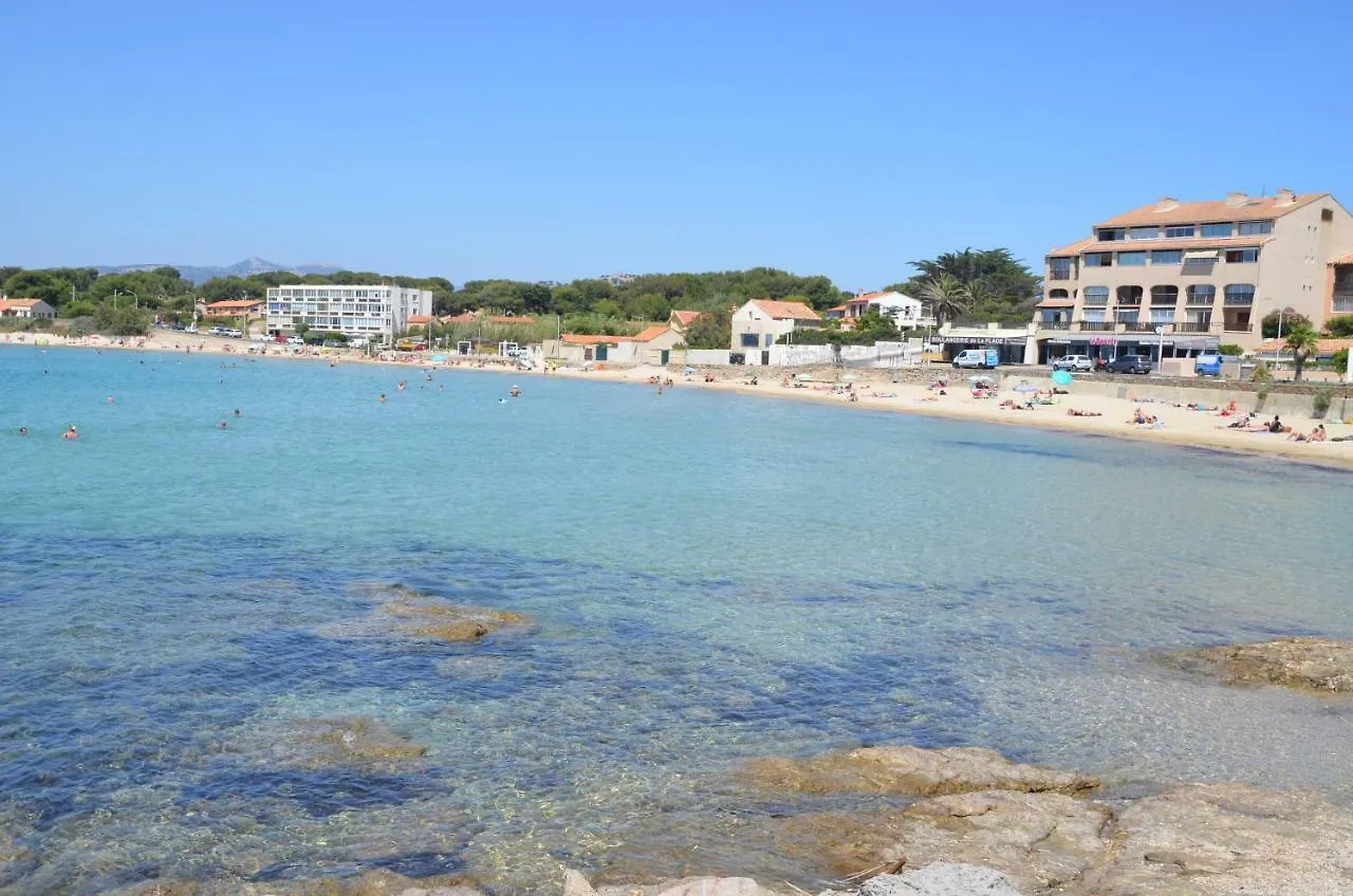 Spacieux T2 vue mer panoramique Le Brusc Six-Fours-les-Plages 0*,