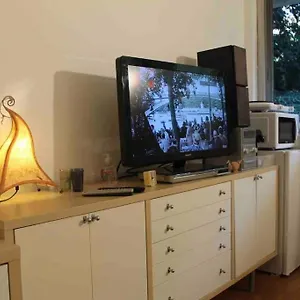 nice-studio-in-the-heart-of-sceaux-apartment-sceaux.fr-paris.fr/